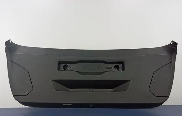 BMW 1 F40 Tailgate/boot cover trim set 7456065