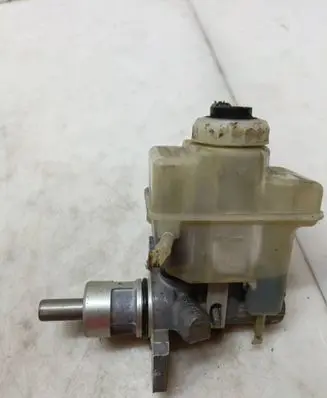 BMW 5 E39 Master brake cylinder 32066792