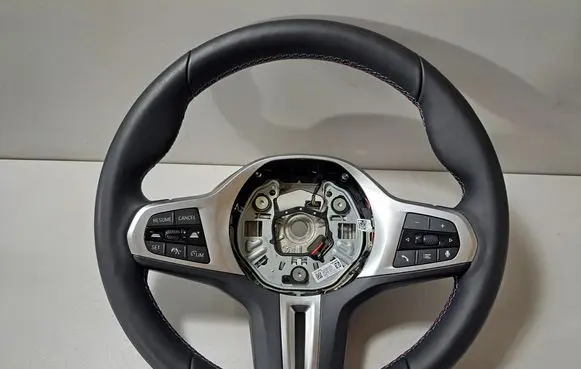 BMW i4 Steering wheel 5A8A901