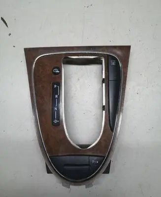Mercedes-Benz CLS C219 Gear shifter surround trim plastic 2118205210 03751410