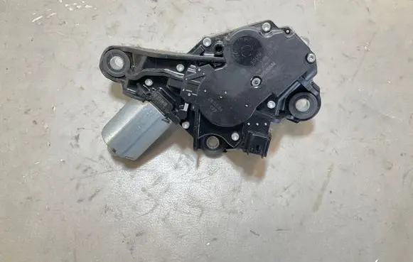 Nissan Qashqai Rear window wiper motor 28710JD000 0390201820