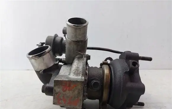 Toyota Corolla Verso E121 Turbo 17201-27050