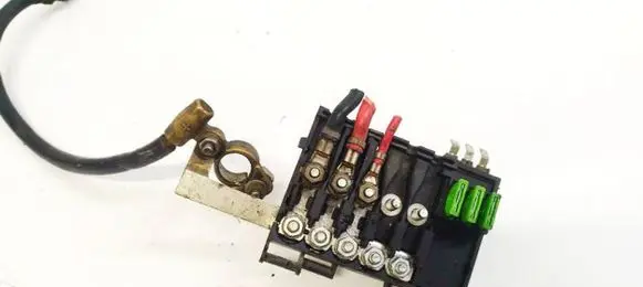 Volkswagen Golf IV Fuse box set