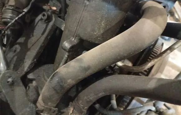 Audi A6 S6 C6 4F Engine coolant pipe/hose