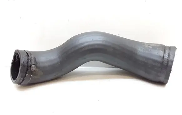 Volvo S60 Intercooler hose/pipe 30680218
