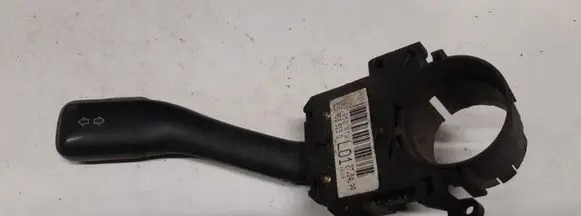 Audi A6 S6 C5 4B Indicator stalk 8L0953513G