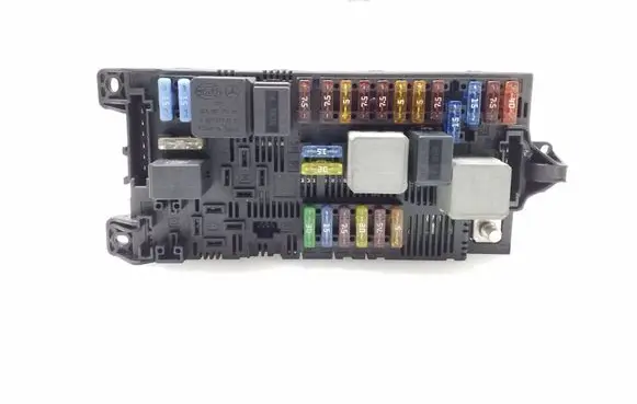 Mercedes-Benz E W211 Fuse module 2115454301