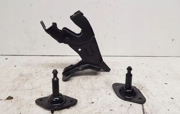 KIA Rio Front passenger seat console base 