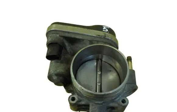Audi TT Mk1 Throttle body valve 022133062AA