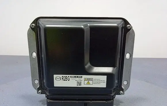 Mazda 6 Engine control unit/module ECU R2BG18881E