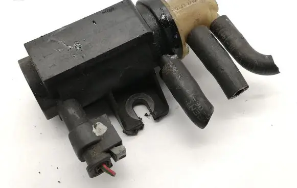 Mercedes-Benz E W212 Turbo solenoid valve A0091533128