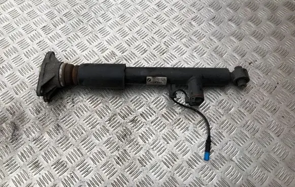 BMW 4 F32 F33 Rear shock absorber/damper 6864755 6B1930T0100