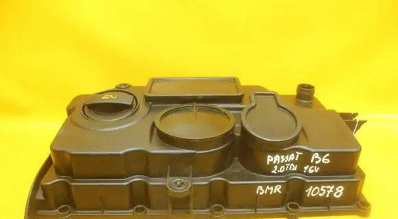 Volkswagen PASSAT B6 Rocker cam cover 03G103475C 03G103469L