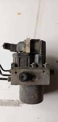 Ford Mondeo Mk III ABS Pump 0265222015