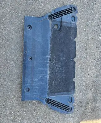 Audi A4 S4 B9 Engine splash shield/under tray 8W0863821B 8W0863821