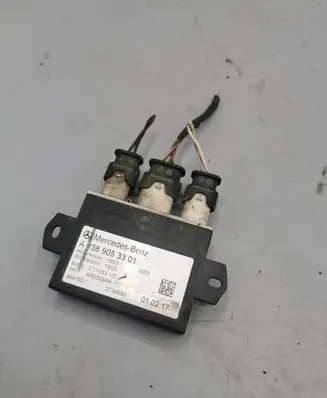 Tailgate/trunk control unit/module