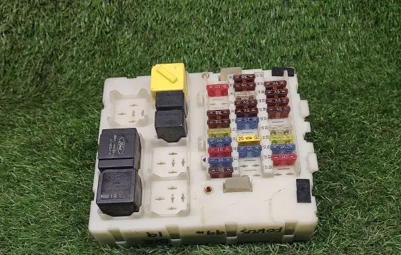 Ford Focus Power management control unit 98AG14A073CG