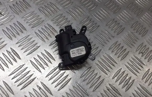 Ford Fiesta Central body control module 1S7H-19B634-CA