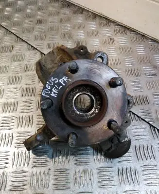 Ford Focus Front wheel bearing hub 
