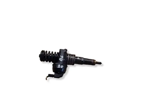 Volkswagen PASSAT B6 Fuel injector 0414720312 FDB042