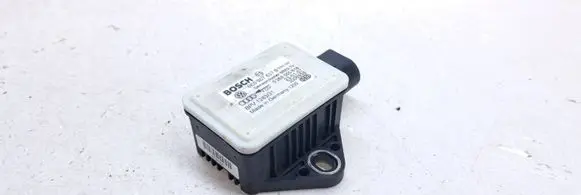 Audi A6 S6 C6 4F ESP acceleration yaw rate sensor 8E0907637B 0265005618 3006938