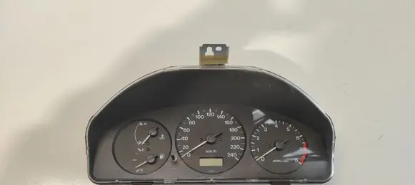 Mazda 626 Speedometer (instrument cluster) FDGE6VD