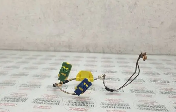 Volkswagen PASSAT B6 Airbag squib ring wiring 3C0971584A