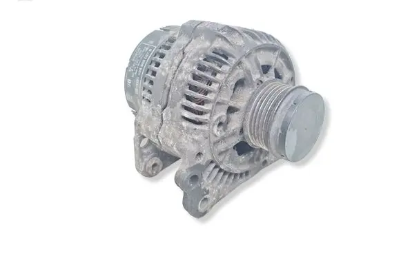 Volkswagen PASSAT B5 Generator/alternator 028903027S