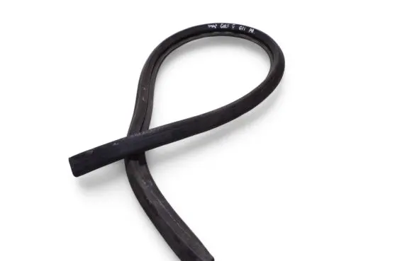 Volkswagen Golf V Engine compartment rubber 