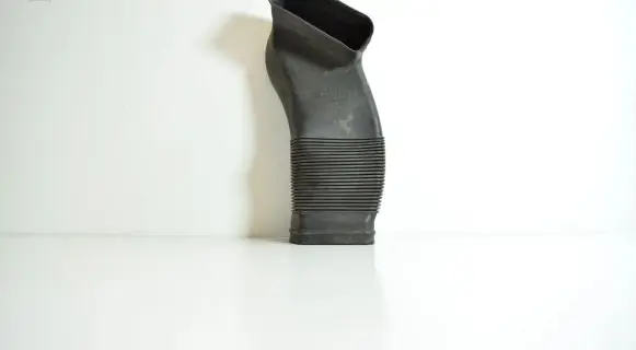 Audi A6 S6 C5 4B Air intake duct part 8D0129617E