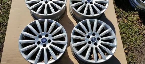 Ford Focus R16 alloy rim REMO