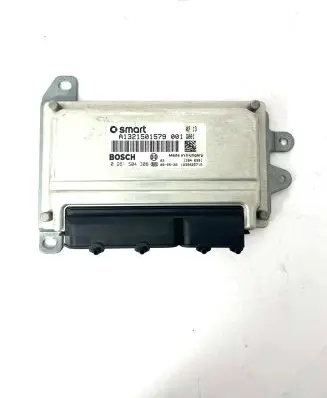 Smart ForTwo II Engine control unit/module A1321501579 0261S04308