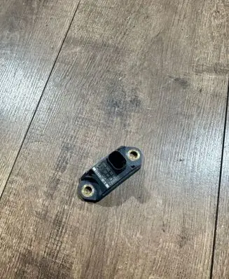 Mercedes-Benz ML W164 Acceleration sensor 0045423518 05W29