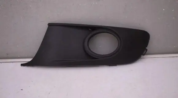 Volkswagen Touran I Front bumper lower grill Cnjrsbjtdhjgg
