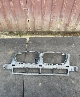 BMW X3 E83 Front bumper upper radiator grill 3417721 121253