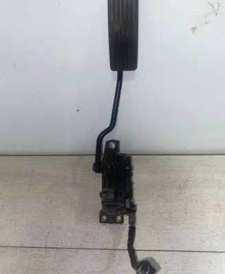 Volvo S40, V40 Accelerator throttle pedal 30865642 6PV00830100 M865642