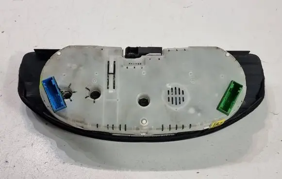 Speedometer (instrument cluster)