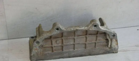Ram 1500 Engine mounting bracket 53021491AA