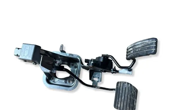 Renault Zoe Accelerator throttle pedal 180106799R