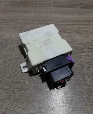 Toyota Corolla E140 E150 Window wiper relay 8594005050