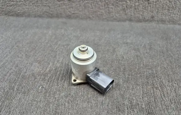 Audi Q7 4L Hydraulic servotronic pressure valve 4F0998317A 8E2998317