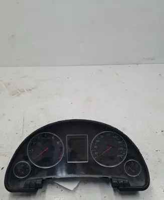 Audi A4 S4 B6 8E 8H Speedometer (instrument cluster) 1036901830