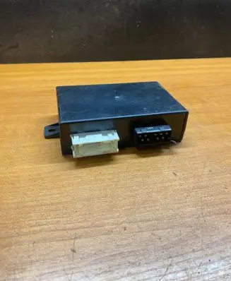 BMW 3 E36 Door central lock control unit/module 61358368173 55892110