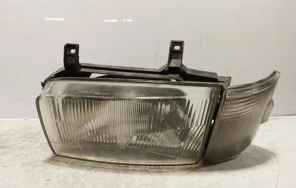 Volkswagen Transporter - Caravelle T4 Headlight/headlamp 301941009