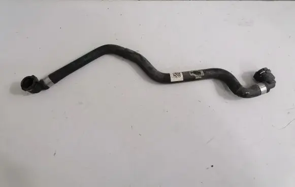 BMW 4 F32 F33 Engine coolant pipe/hose 8623572