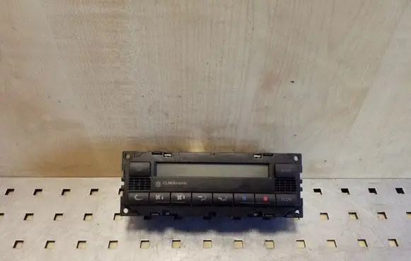 Volkswagen PASSAT B5.5 Climate control unit 3B1907044K