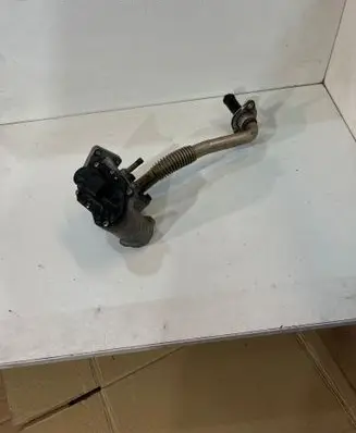 Volkswagen Golf V EGR valve 03C131503B