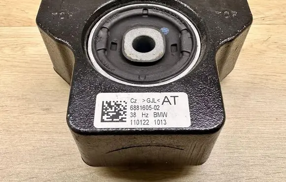 BMW 3 G20 G21 Rear axle beam mounts housing 6881605 1723397A
