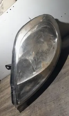 Opel Vivaro Headlight/headlamp 8200701363