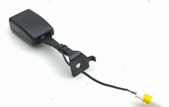 Maserati Ghibli Rear seatbelt buckle 670019315 627619400B C485